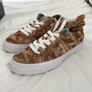 Golf Le Fleur Brown Sugar Converse